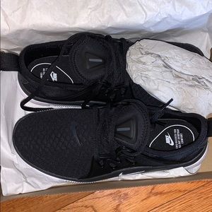 Nike shoes (similar style to Nike Free)